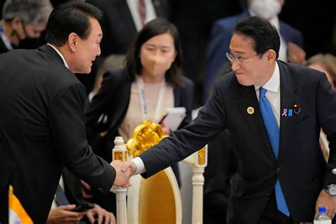 Seoul: Leaders of S. Korea, Japan to hold summit next week